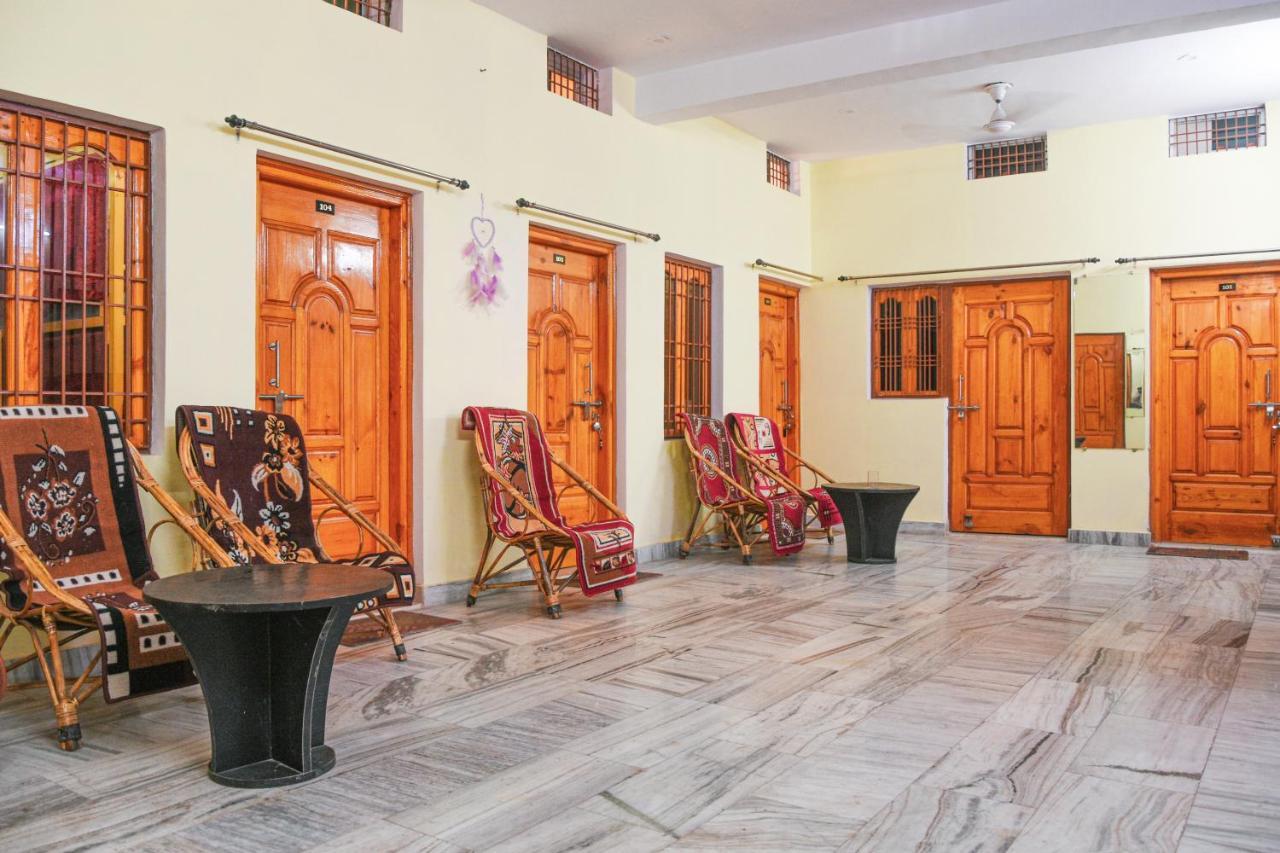 Hostel Banjara House Varanasi Exterior foto