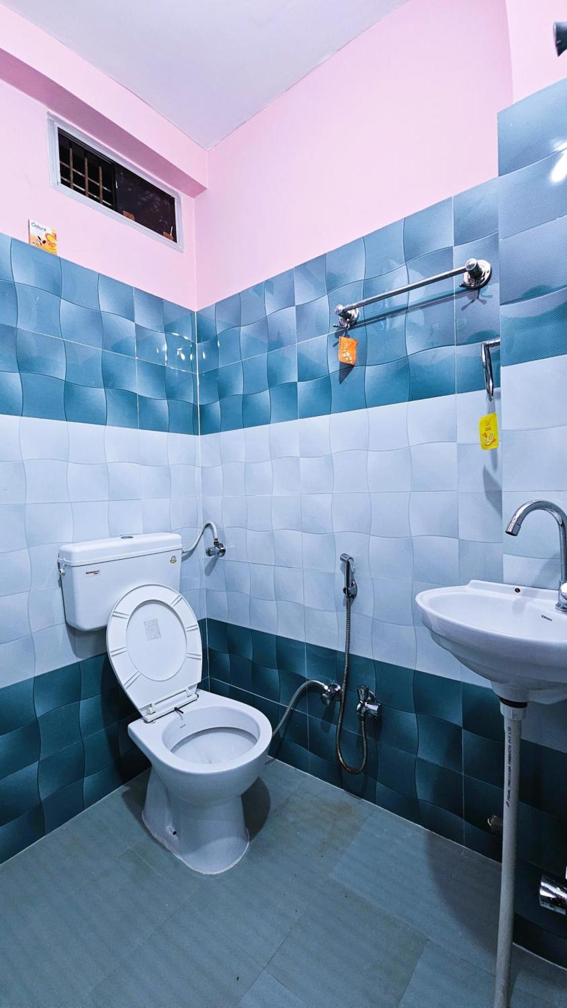 Hostel Banjara House Varanasi Exterior foto